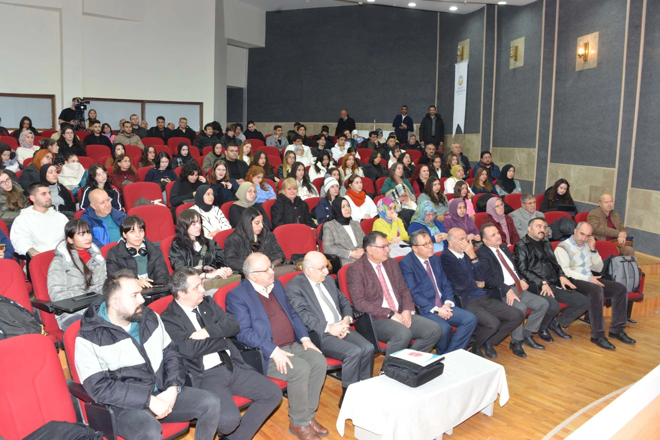 Horasan'dan Anadolu'ya Kültür ve Edebiyatın Göçü